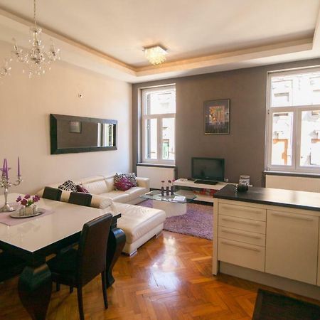 Apartment Luni Rijeka Exterior photo